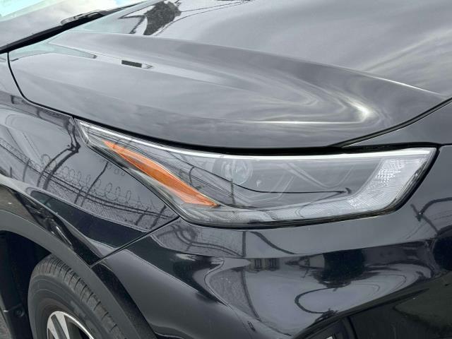 used 2024 Toyota Highlander car, priced at $44,997
