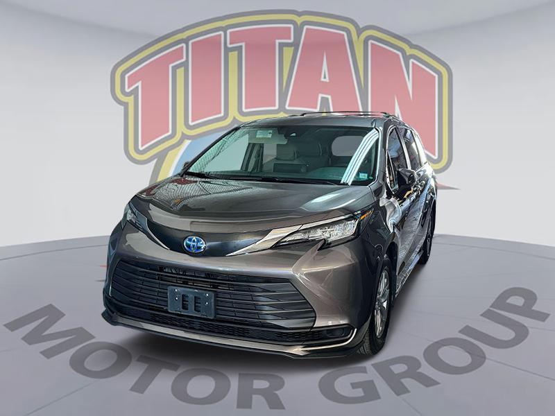 used 2022 Toyota Sienna car, priced at $41,997