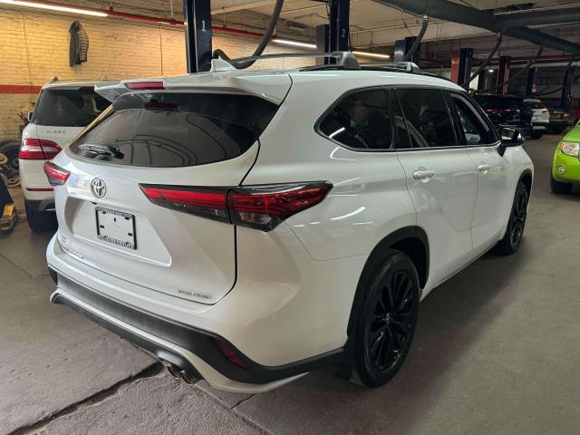 used 2023 Toyota Highlander car, priced at $42,997