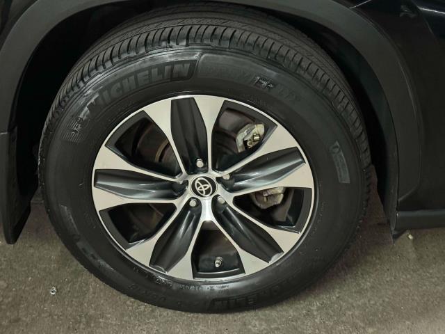 used 2021 Toyota Highlander car, priced at $29,990