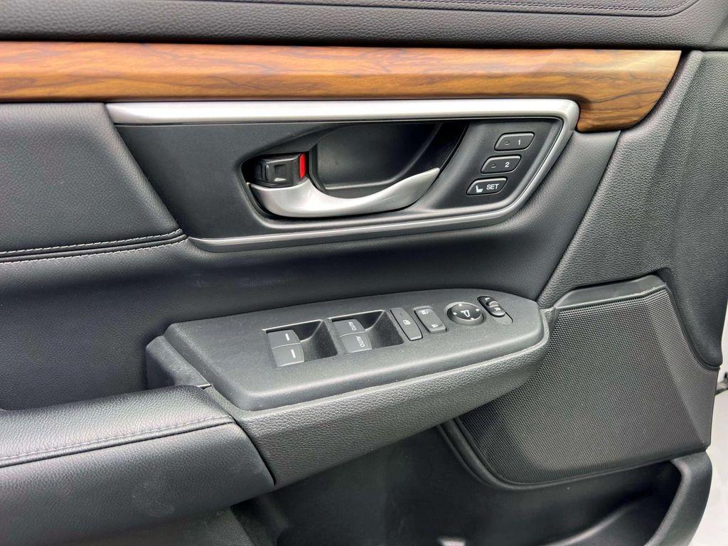 used 2017 Honda CR-V car, priced at $20,999