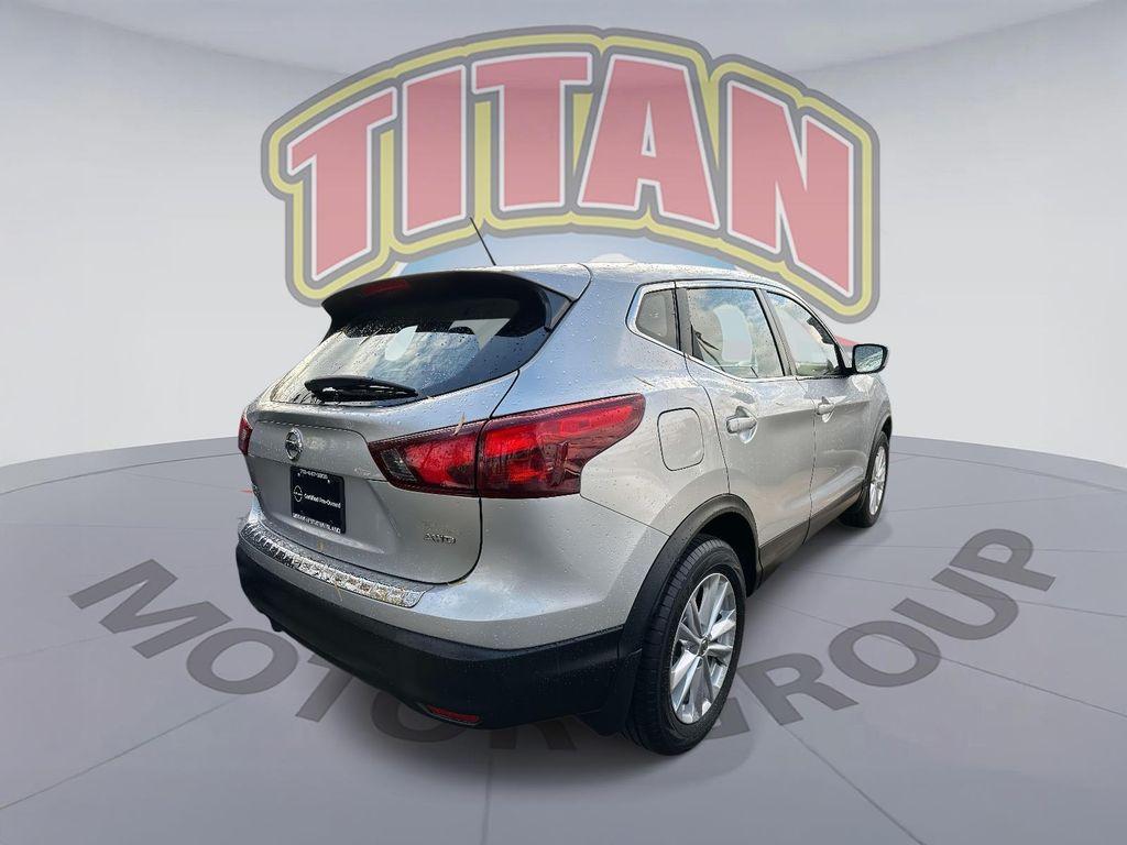 used 2017 Nissan Rogue Sport car, priced at $12,606