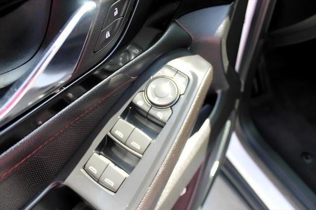 used 2022 Chevrolet Traverse car, priced at $34,500