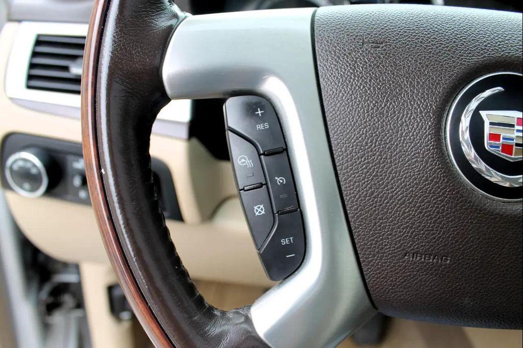 used 2013 Cadillac Escalade car, priced at $16,900