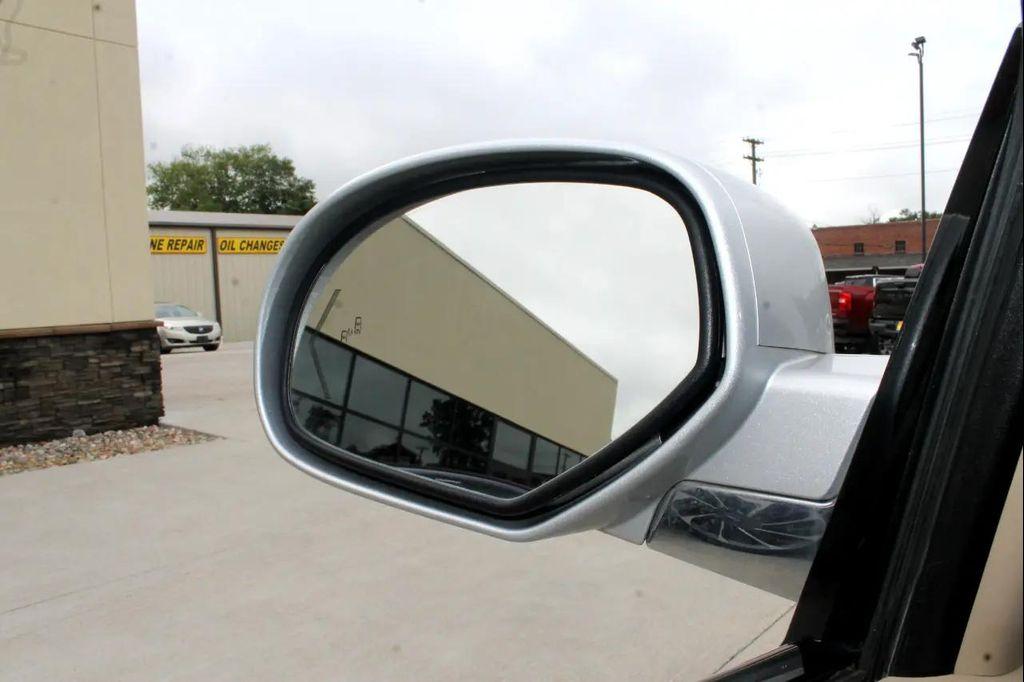 used 2013 Cadillac Escalade car, priced at $16,900