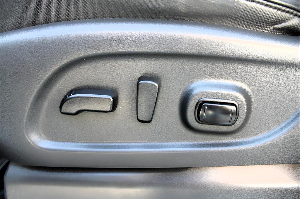 used 2019 Nissan Titan car, priced at $32,200