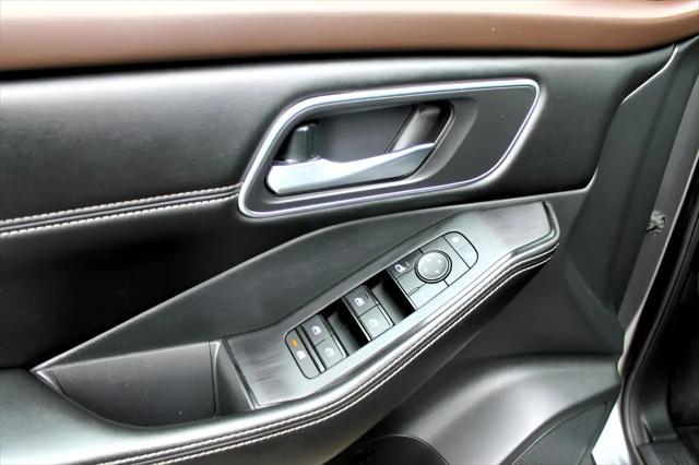 used 2021 Nissan Rogue car, priced at $21,900