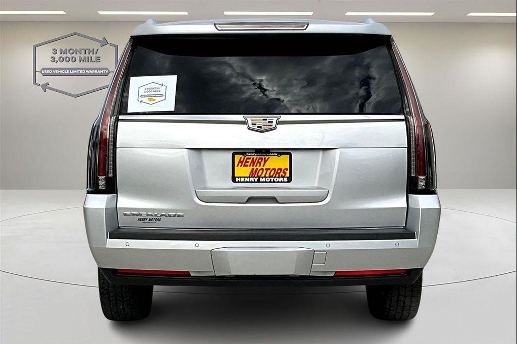 used 2020 Cadillac Escalade ESV car, priced at $35,500
