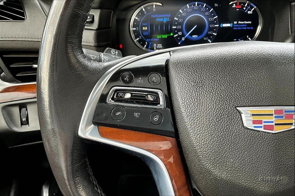 used 2020 Cadillac Escalade ESV car, priced at $35,500