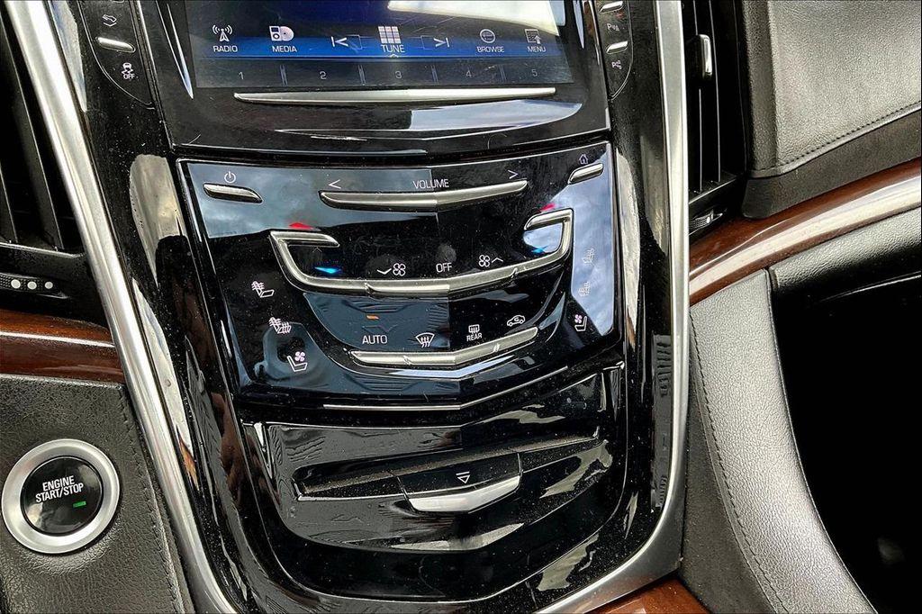 used 2020 Cadillac Escalade ESV car, priced at $35,500