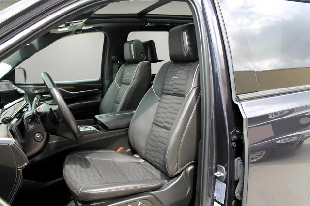 used 2023 Cadillac Escalade ESV car, priced at $95,900