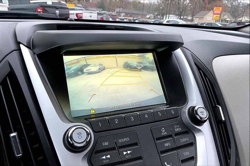 used 2015 Chevrolet Equinox car, priced at $9,900