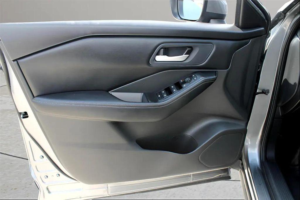 used 2024 Nissan Rogue car, priced at $26,500