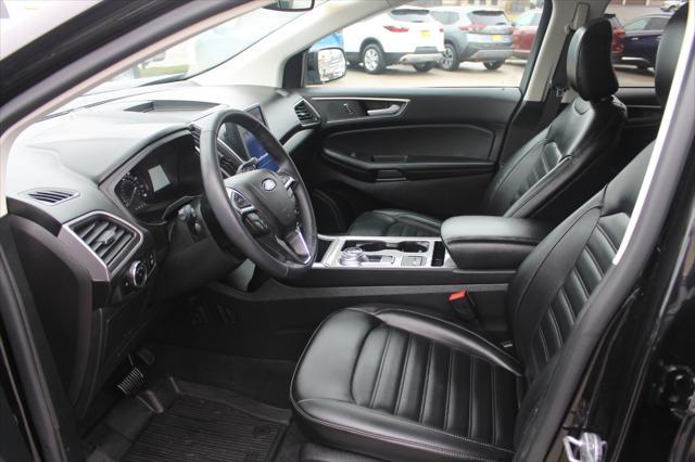 used 2023 Ford Edge car, priced at $29,900