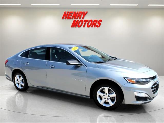 used 2023 Chevrolet Malibu car, priced at $21,900