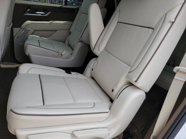 new 2025 GMC Yukon car, priced at $86,535