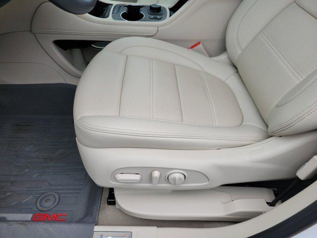 used 2021 GMC Acadia car, priced at $32,000