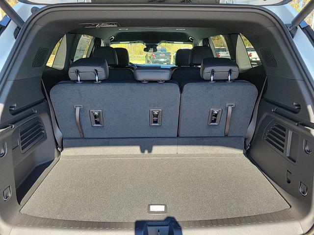 new 2025 GMC Acadia car, priced at $44,180