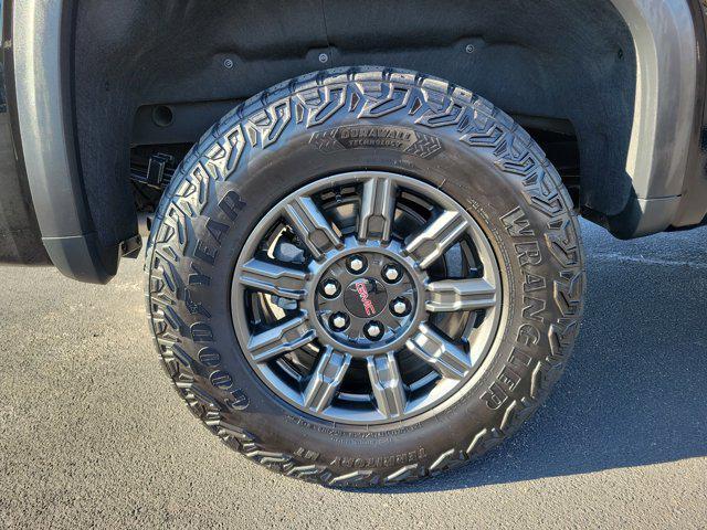 used 2024 GMC Sierra 1500 car, priced at $58,000