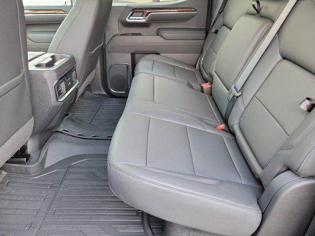 new 2025 GMC Sierra 1500 car, priced at $55,125