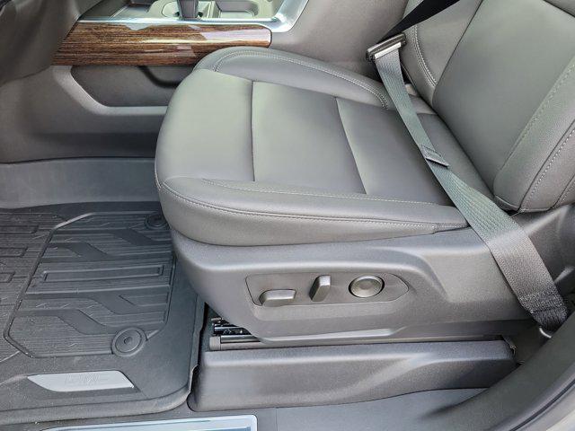 new 2025 GMC Sierra 1500 car, priced at $55,125