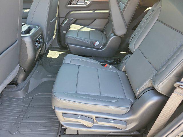 new 2025 GMC Yukon car