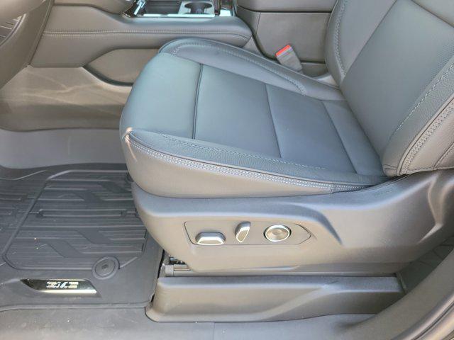 new 2025 GMC Yukon car