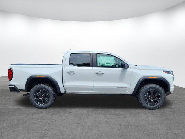 new 2025 GMC Canyon car, priced at $37,324