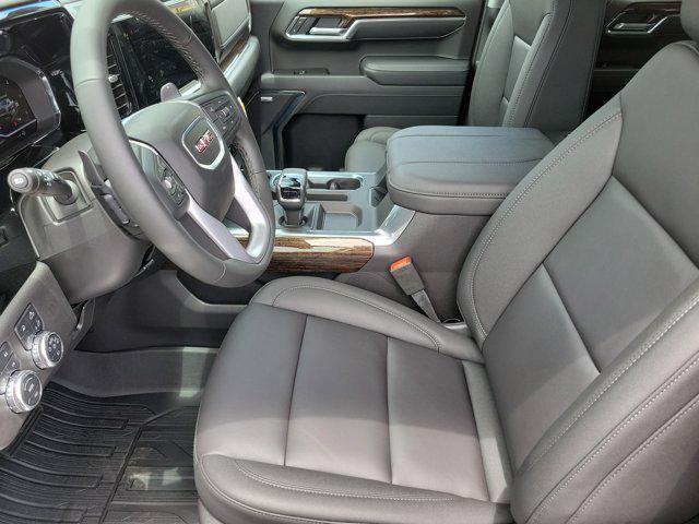 new 2025 GMC Sierra 1500 car, priced at $54,630