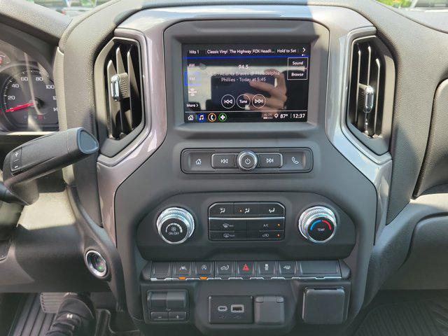 new 2025 GMC Sierra 1500 car, priced at $45,660