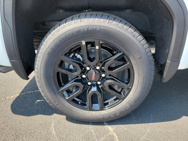 new 2025 GMC Sierra 1500 car, priced at $41,245