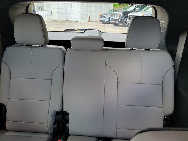 new 2025 GMC Acadia car, priced at $46,865