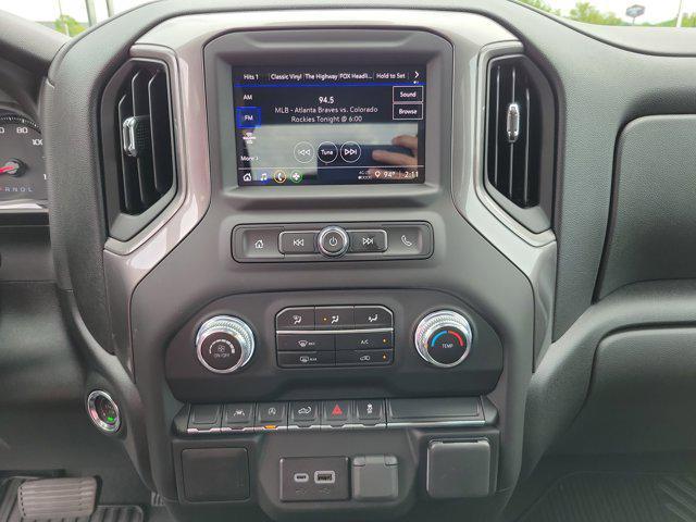 new 2025 GMC Sierra 1500 car, priced at $40,675