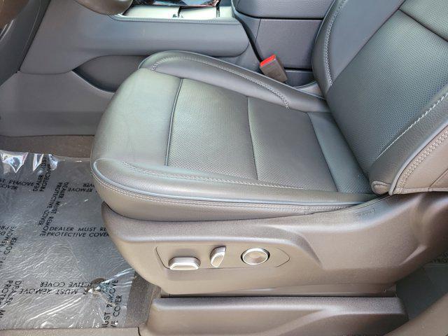 used 2024 GMC Yukon car, priced at $71,000