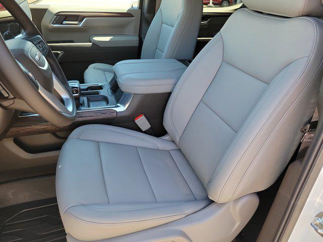 new 2025 GMC Sierra 1500 car, priced at $55,275