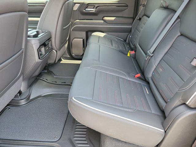 new 2025 GMC Sierra 1500 car, priced at $78,180