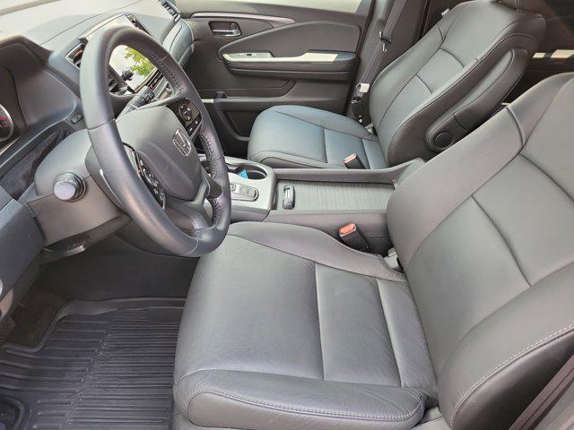used 2022 Honda Pilot car, priced at $33,000