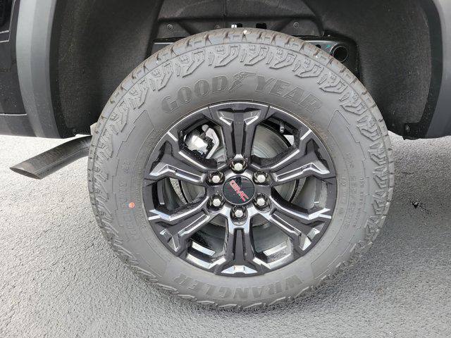 new 2025 GMC Canyon car, priced at $40,170