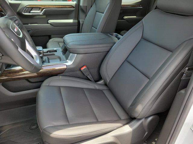new 2025 GMC Sierra 1500 car, priced at $55,630