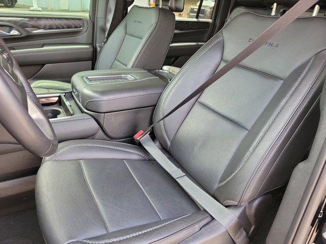 used 2023 GMC Yukon XL car, priced at $65,000