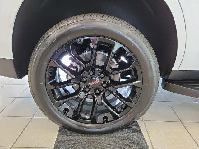 new 2025 GMC Yukon car, priced at $79,745