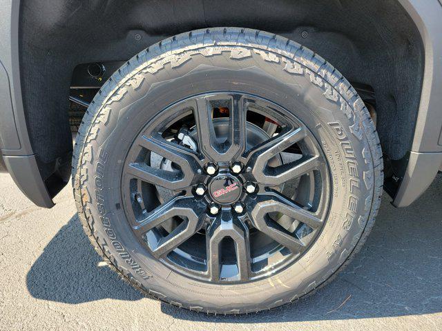 new 2025 GMC Sierra 1500 car, priced at $55,125