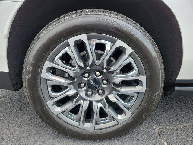 used 2023 GMC Yukon XL car, priced at $83,000