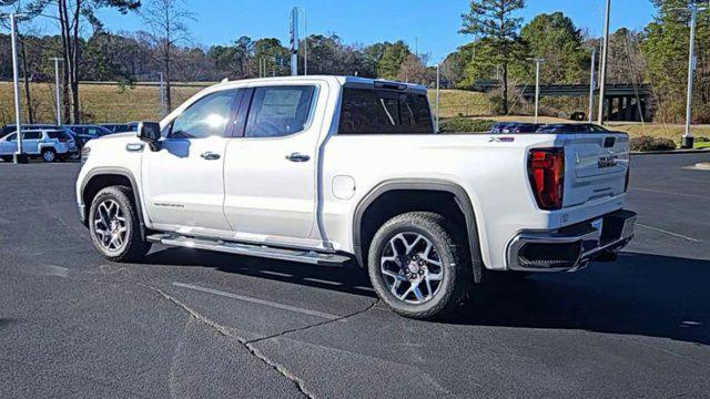 new 2025 GMC Sierra 1500 car, priced at $56,625