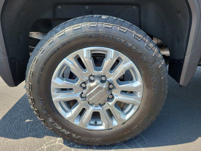 used 2023 GMC Sierra 2500 car, priced at $73,000