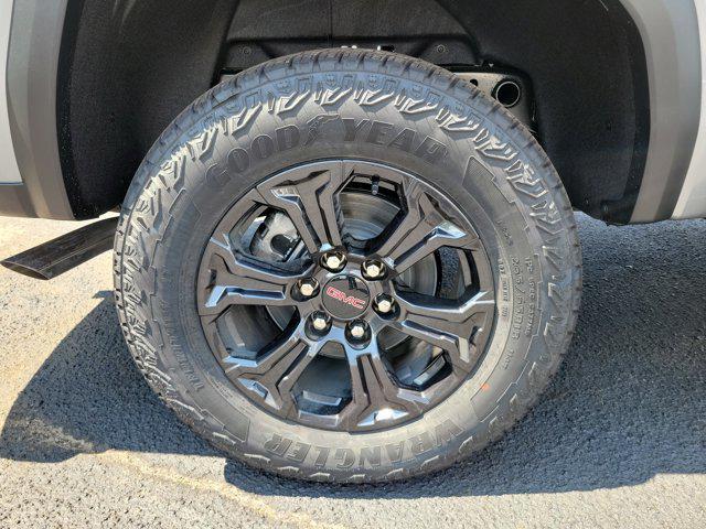 new 2025 GMC Canyon car, priced at $37,853