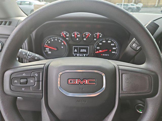 new 2025 GMC Sierra 1500 car, priced at $43,425