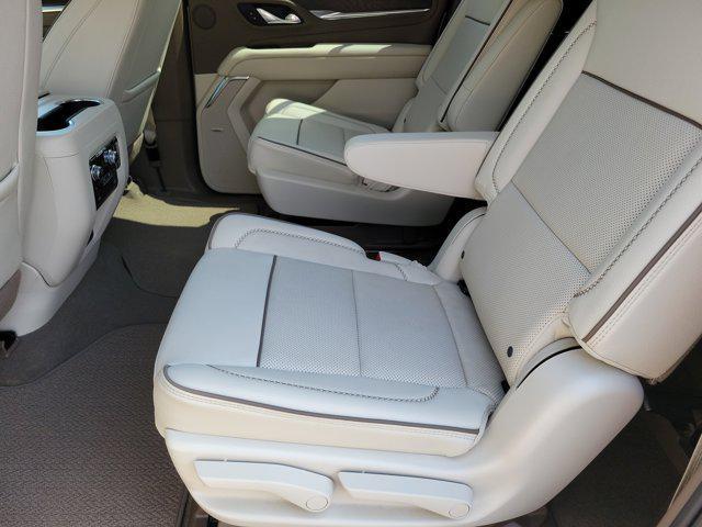used 2023 GMC Yukon XL car, priced at $73,000