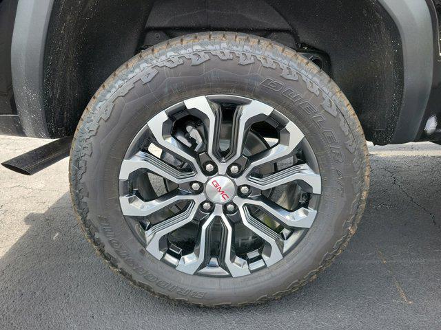 new 2025 GMC Canyon car, priced at $50,440