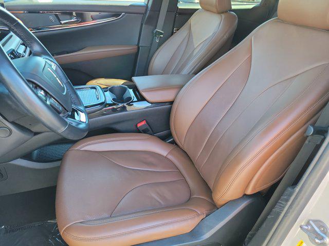 used 2022 Lincoln Nautilus car, priced at $34,000